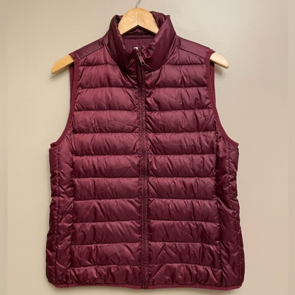 J Crew Women’s Merlot Burgundy Puffer Vest Medium